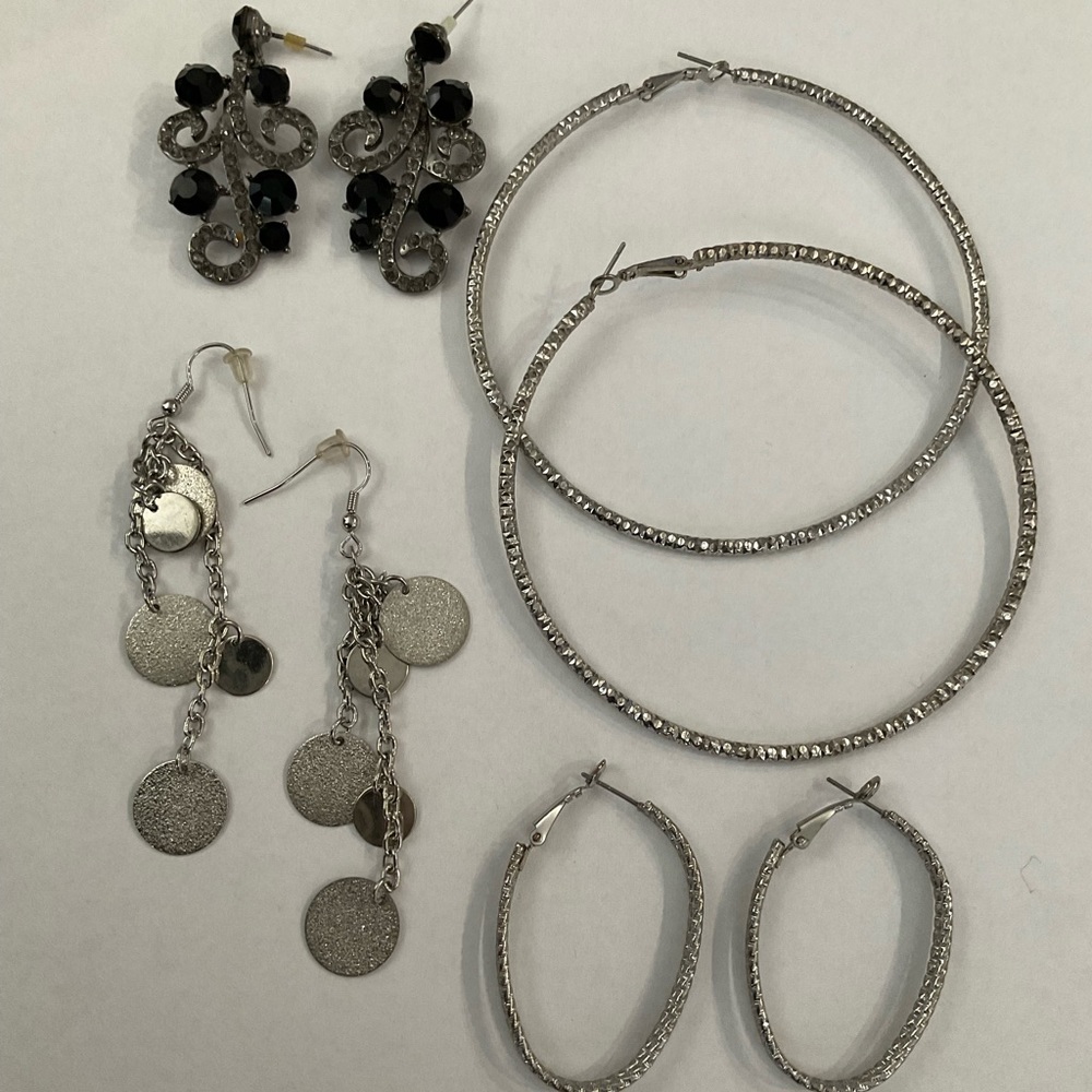 FASHION JEWELRY‎ EARRING BUNDLE